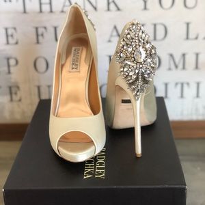 Badgley Mischka Kira heels